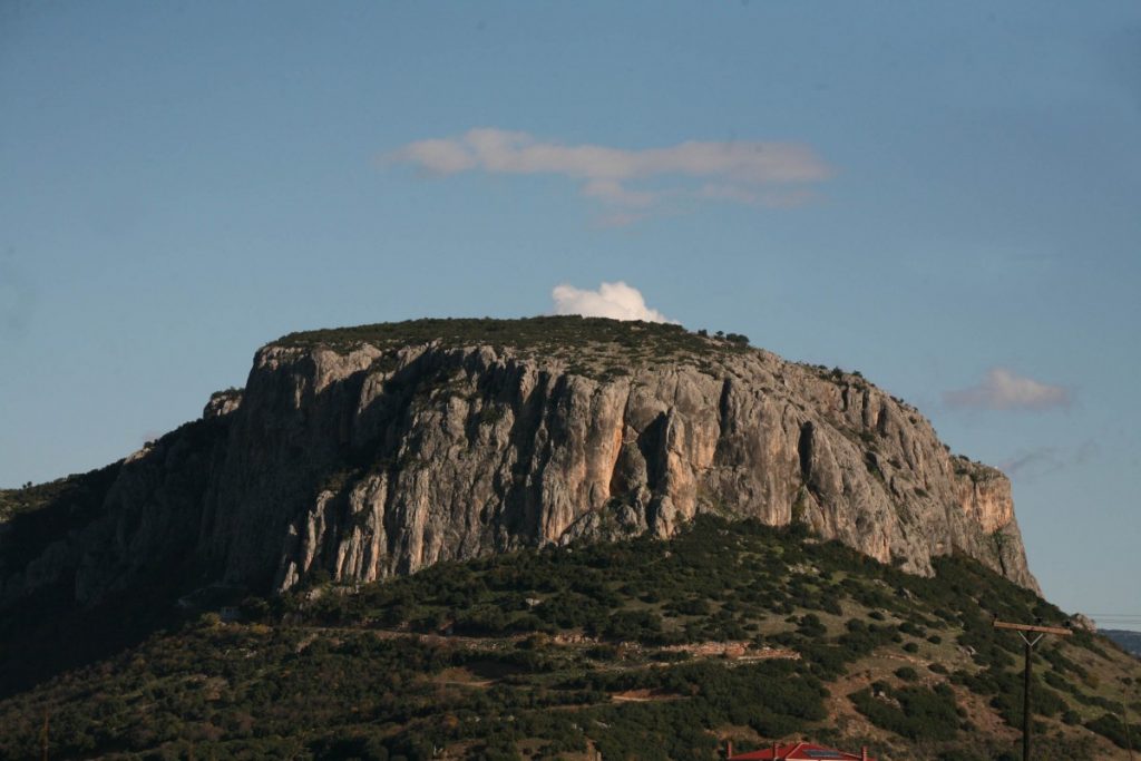 Θεόπετρα Τρικάλων: Ένα ταξίδι 130.000 ετών στην ελληνική προϊστορία |  Hellasjournal.com