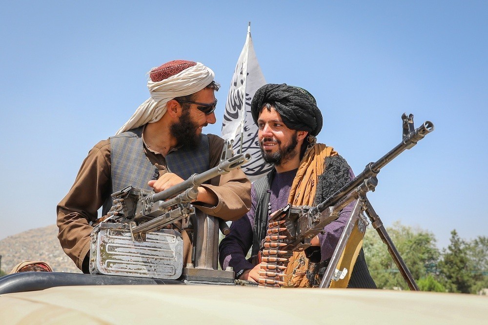 Οπλισμός 85 δισ. στα χέρια των Ταλιμπάν: Κολοσσιαίες ευθύνες ΗΠΑ και ΝΑΤΟ * Κίνδυνος για όλο τον κόσμο
