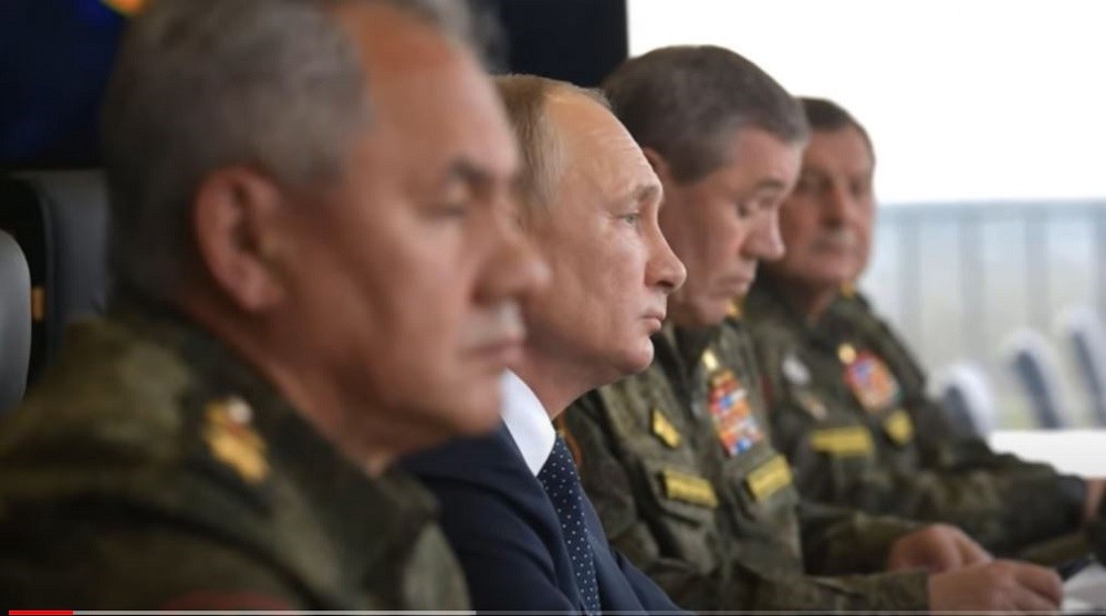 Δεν θα προλάβει ο Πούτιν: Θα τον σκοτώσουν οι δικοί του πριν το “πυρηνικό πλήγμα”, λέει Βρετανός ειδικός .